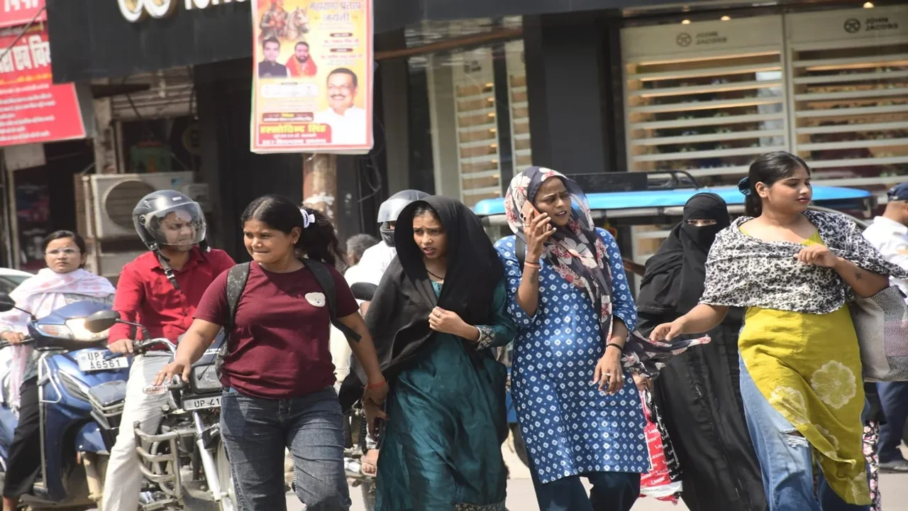 बाराबंकी में 43 डिग्री तापमान : प्रचंड गर्मी में लू के थपेड़ों ने लोगों को झुलसाया, बेपटरी हो रही बिजली आपूर्ति
