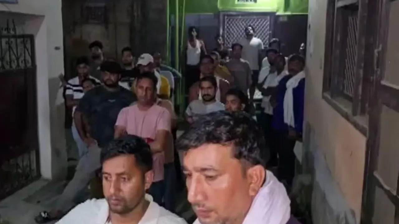 गुरुग्राम में खौफनाक वारदात : पत्नी और चार बच्चों की हत्या के बाद पति ने की सुसाइड की कोशिश, UP का रहने वाला है परिवार