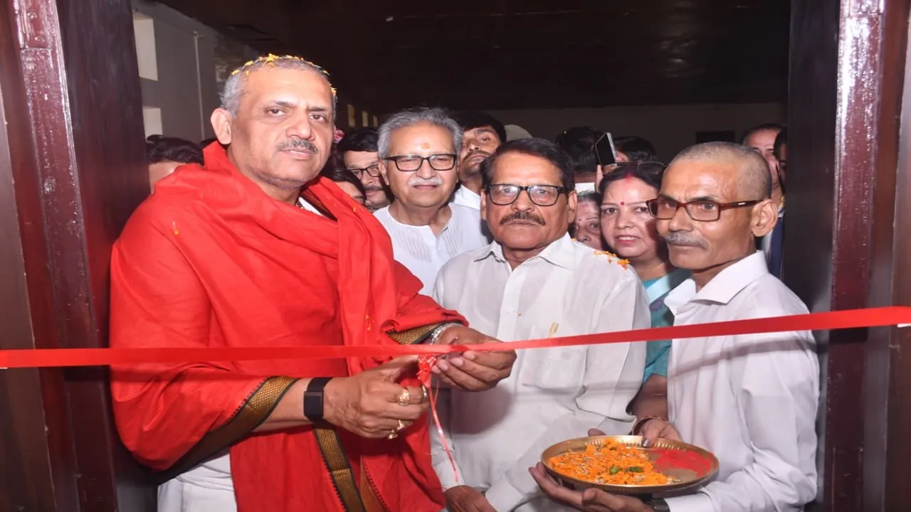Kanpur News : आधुनिक अशोक लाइब्रेरी में प्रतियोगी परीक्षाओं की तैयारी करेंगे छात्र-छात्राएं, सपा विधायक ने किया उद्घाटन
