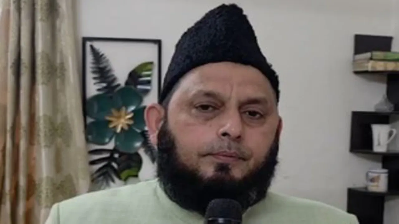Eid-ul-Adha 2026 : देशभर में आज मनाई जा रही बकरीद : इस्लामिक सेंटर ऑफ इंडिया की लोगों से अपील- ईदगाहों में ही अदा की जाए नमाज 
