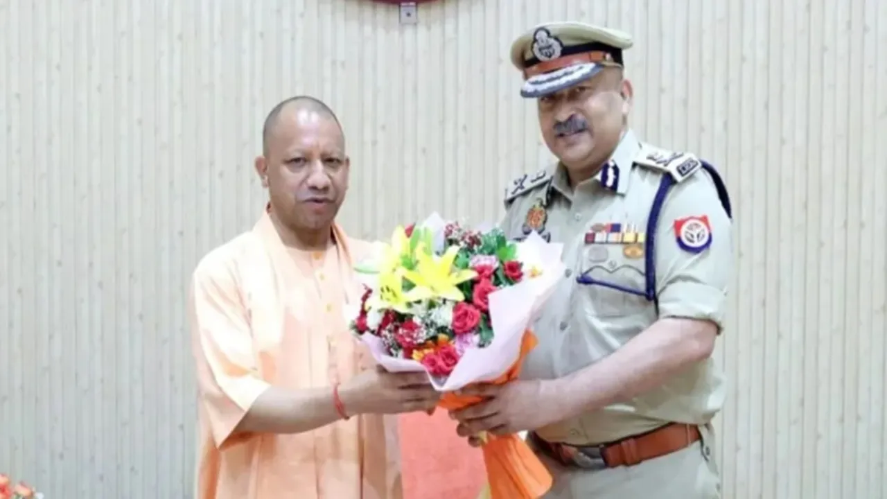 IPS Rajiv Krishna : जानिए कौन हैं आईपीएस राजीव कृष्ण? जो 4 साल बाद बने यूपी के फुल टाइम डीजीपी