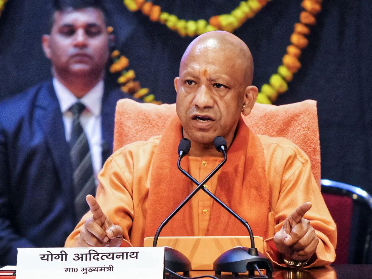 UP News : सपा सरकार में बिजली के तारों पर कपड़े सुखाए जाते थे, ऐसे लोग आज सवाल उठा रहे-सीएम योगी 