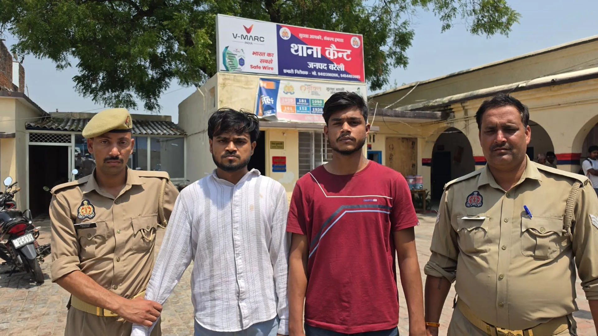 Bareilly: ‘लल्ला गद्दी’ बनकर फिरौती मांगने में दो गिरफ्तार, अधिवक्ता के बेटे की हत्या कराने की दी थी धमकी 