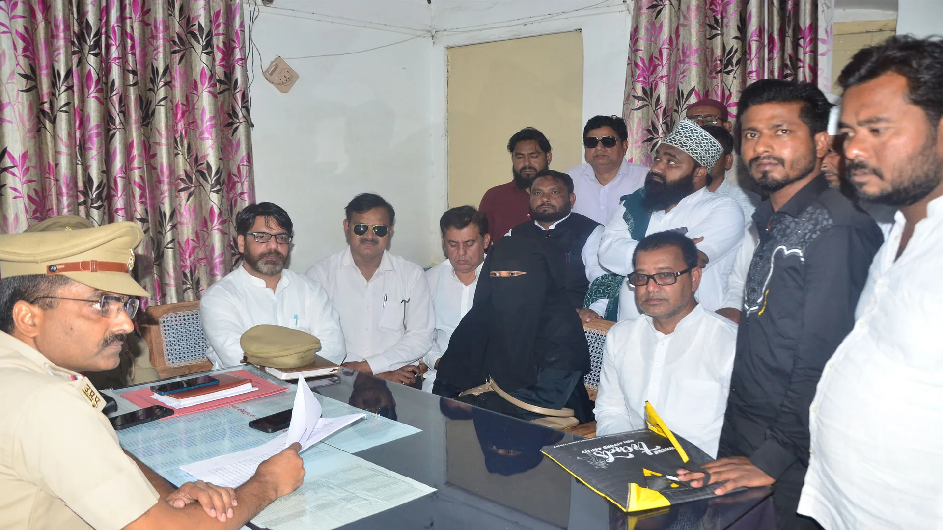 Bareilly:पुलिस की कहानी नकारी...मौलाना की पत्नी बोली तौसीफ की मॉब लिंचिंग हुई