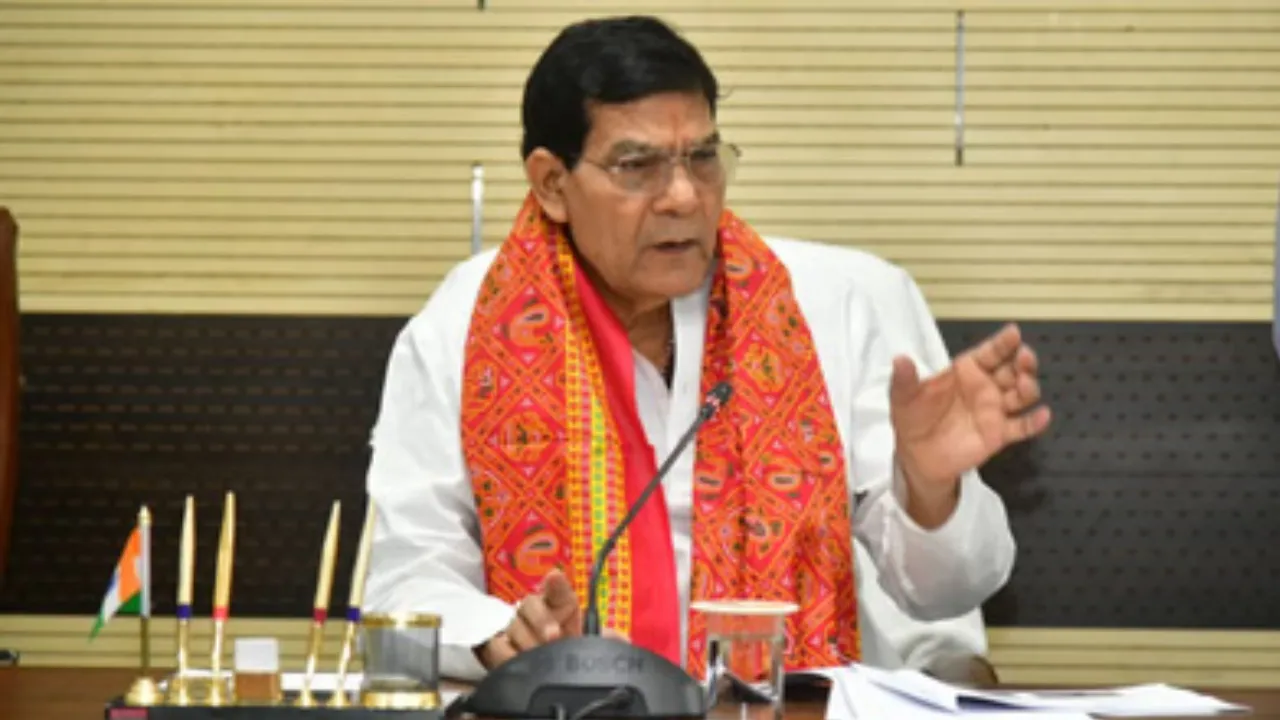 Lucknow News: ऊर्जा निगमों में जीरो सेशन लागू करने की मांग, ऊर्जा मंत्री से मिले संगठन प्रभारी