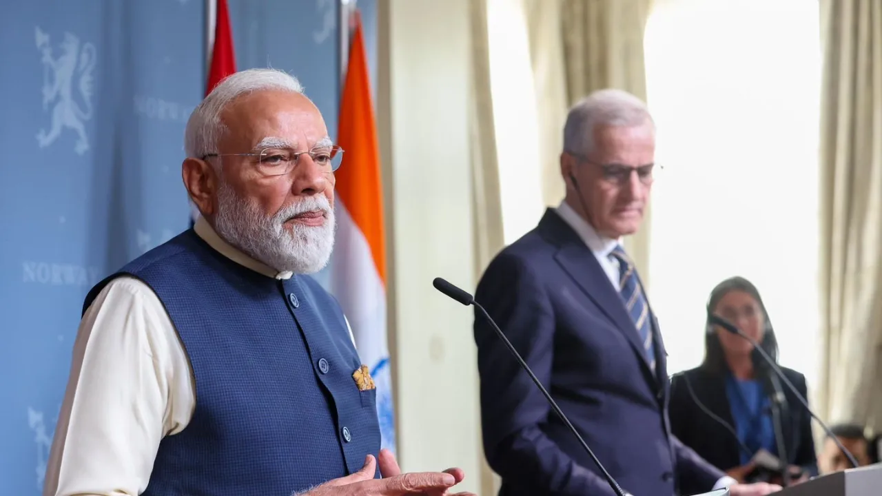 PM Modi's Norway visit: भारत-नॉर्वे ने किए 9 समझौते, ग्रीन स्ट्रेटजिक पार्टनरशिप को दी नई ऊंचाई 