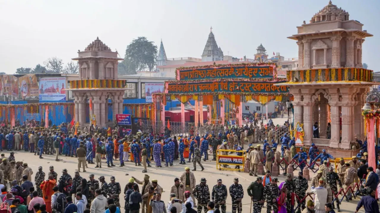 अयोध्या धाम में UP-42 वाहनों पर रोक हटी, स्थानीय लोगों को बड़ी राहत