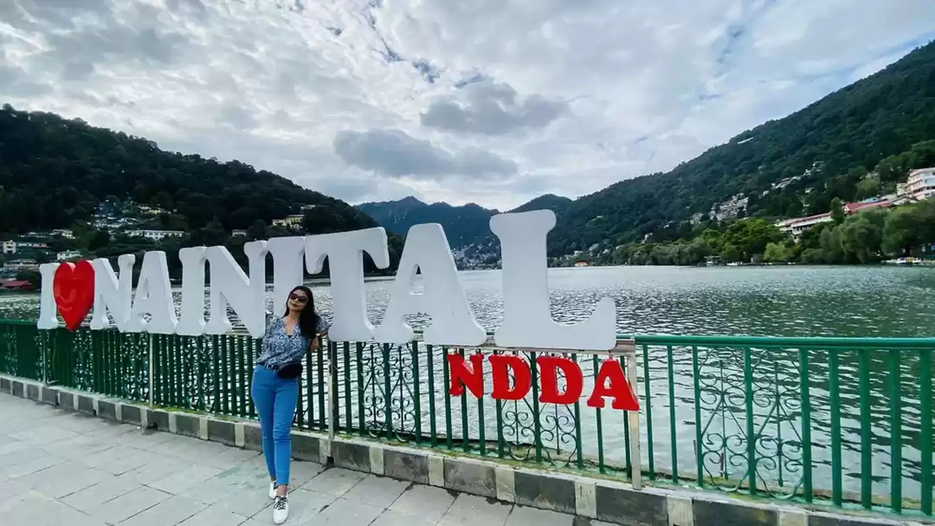 Uttrakhand News:  समर सीजन में पर्यटकों को खींच रही सरोवर नगरी, मगर होटलों मनमाने किराए ने किया परेशान