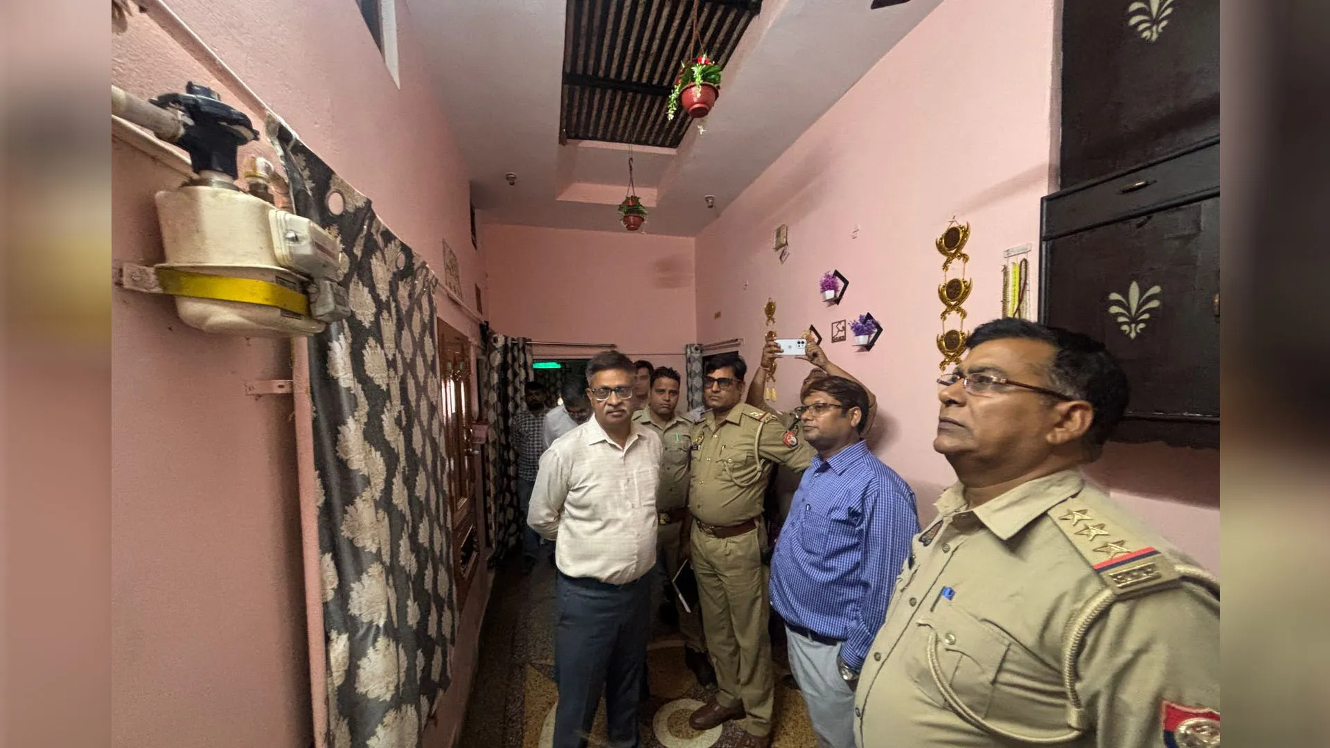Bareilly: अब डेलापीर और परतापुर में पीएनजी चोरी का भंडाफोड़