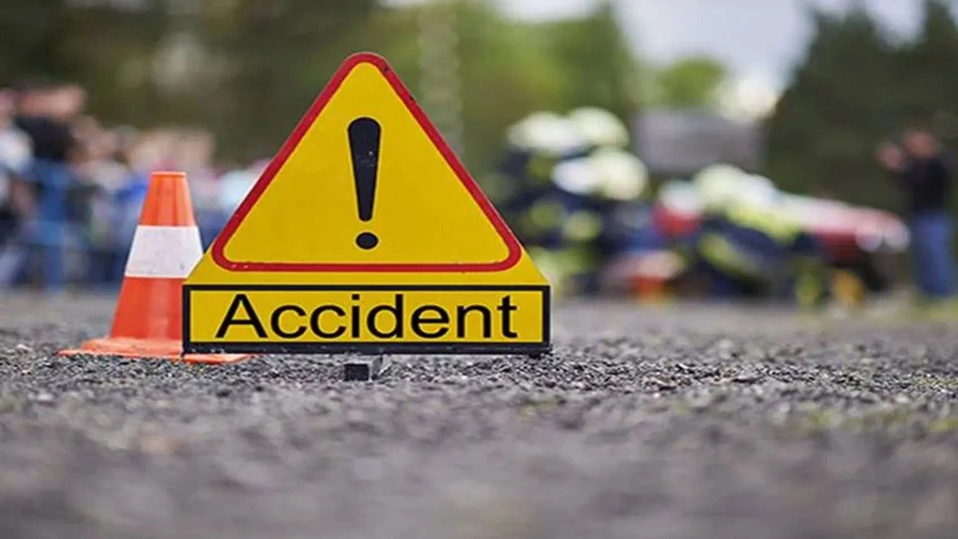Bareilly: दो शिक्षकों की सड़क हादसे में दर्दनाक मौत, शाजहांपुर रोड पर बेकाबू ट्रक ने रौंदा