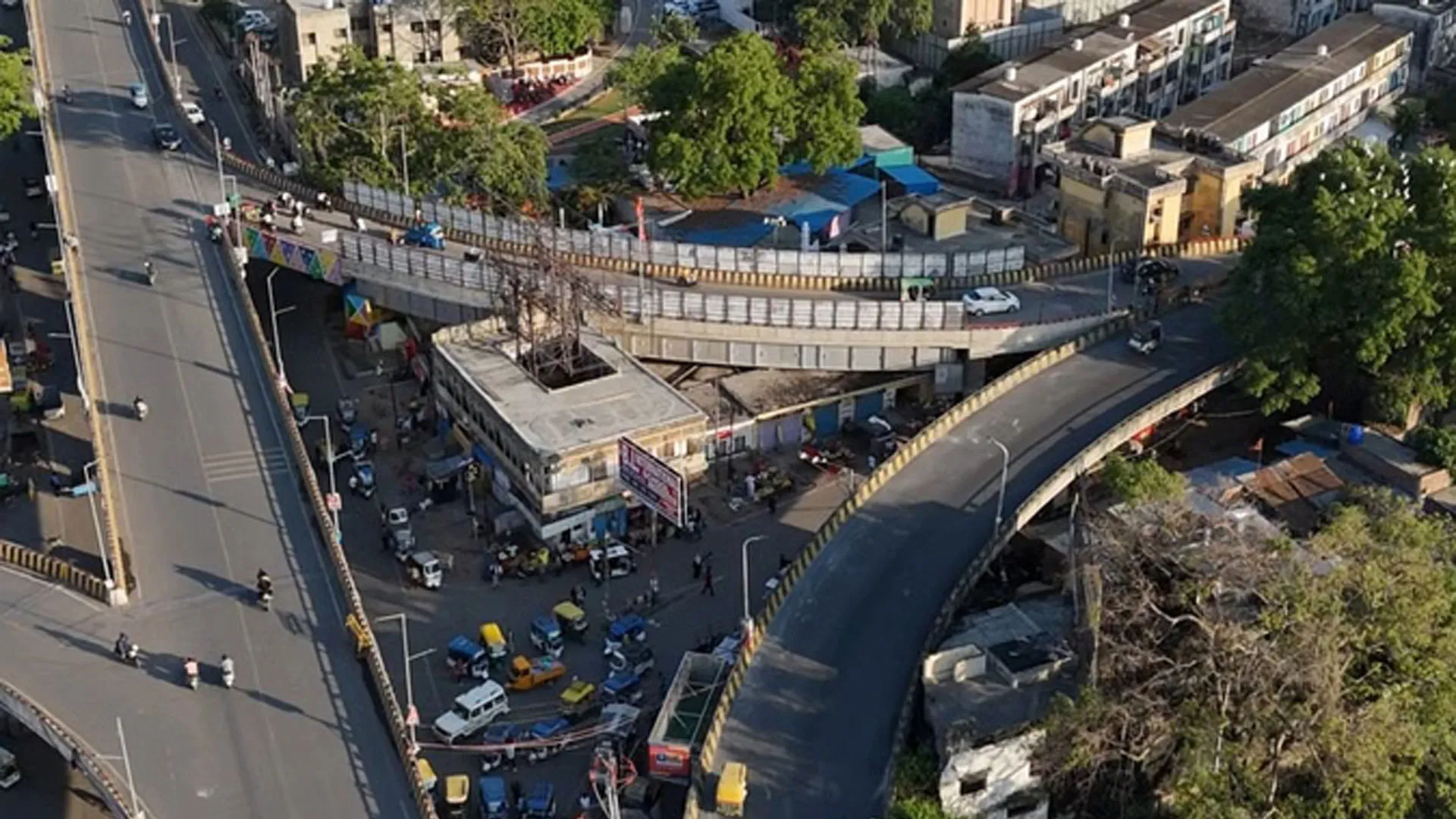 Bareilly News: चौपुला पुल पर 22 दिन में काम पूरा करना चुनौती, NHAI ने 20 जून की दी है डेडलाइन