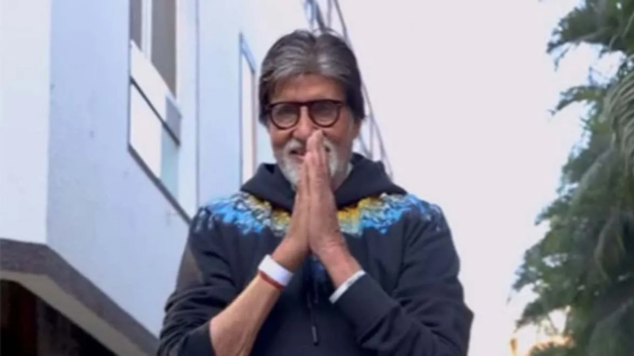   जलसा के बाहर अमिताभ बच्चन ने किया अभिवादन, अस्पताल में भर्ती होने की खबरों पर लगा विराम