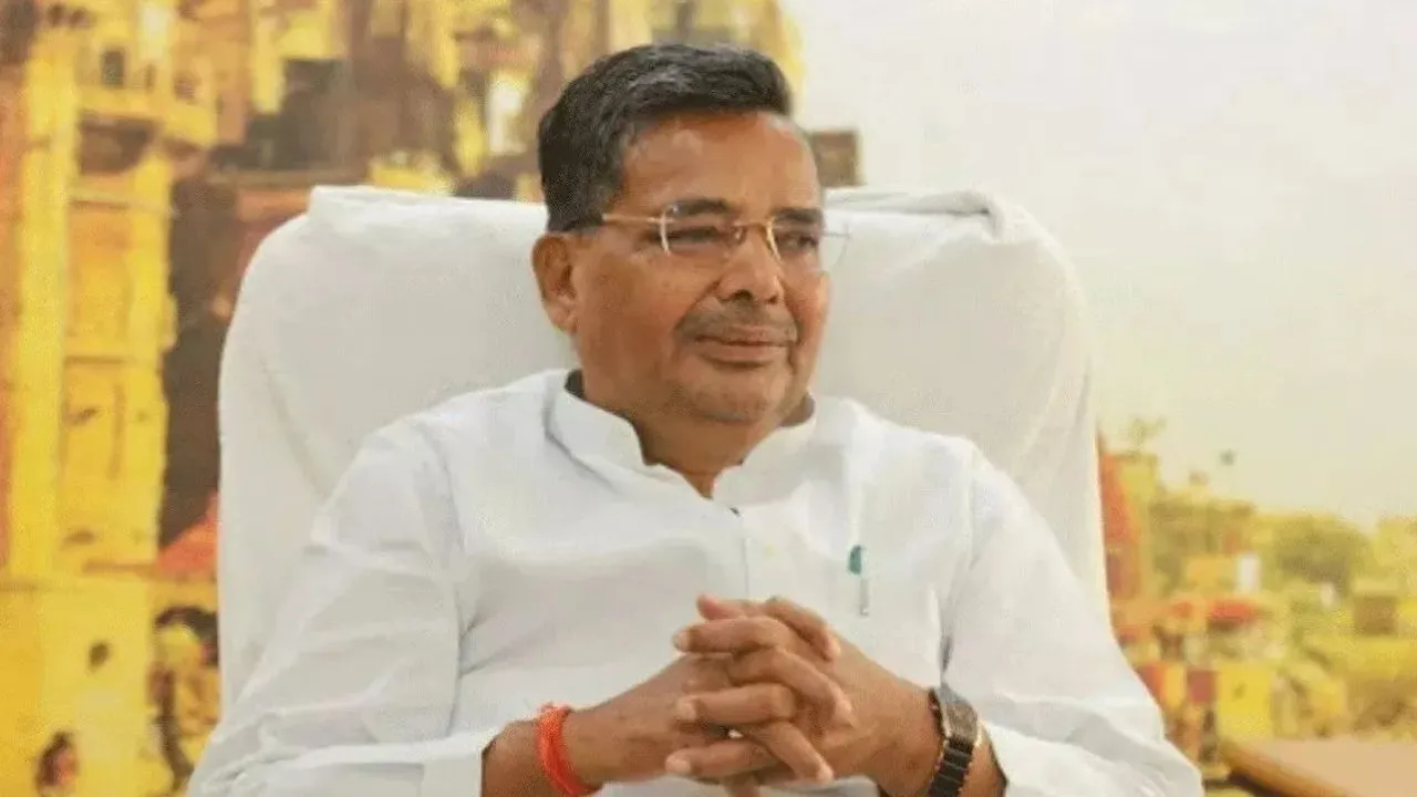यूपी में  नवंबर 2026 तक पूरी होंगी सभी पर्यटन परियोजनाएं, मंत्री जयवीर सिंह ने दिए सख्त निर्देश