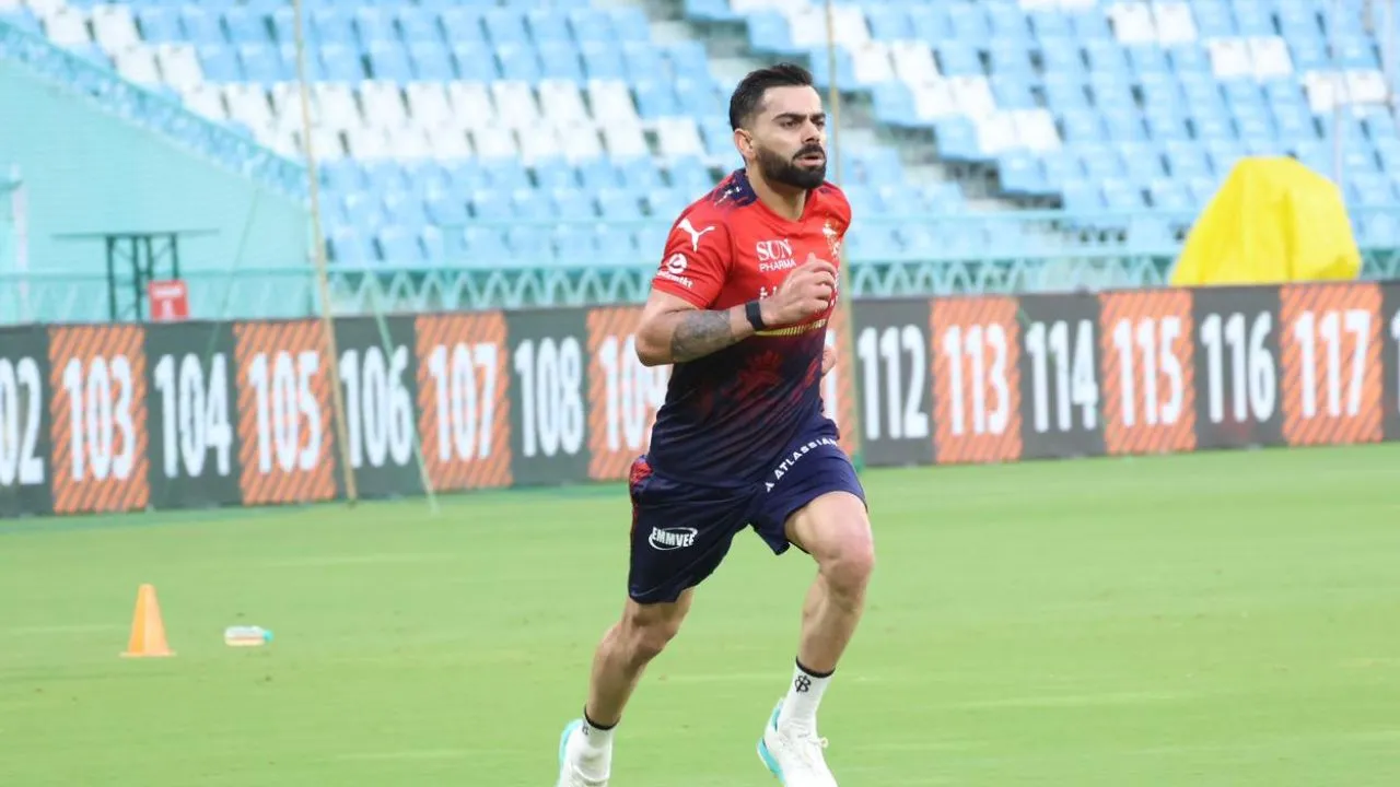  लखनऊ में महासंग्राम ..... कोहली पर सभी की निगाहें, RCB की लाल जर्सी से सराबोर होगा इकाना स्टेडियम