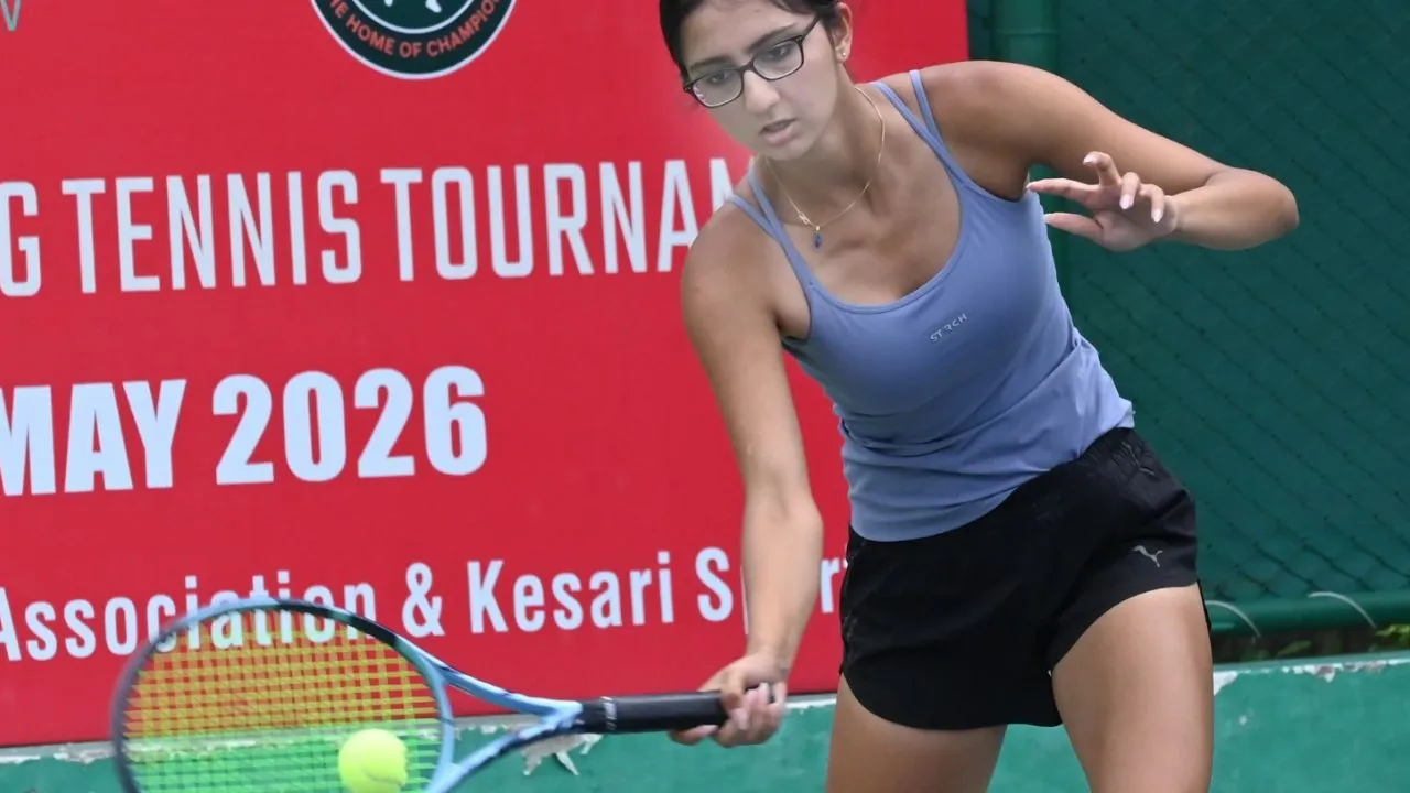 Lucknow Tennis Tournament :  ITF Junior J-30 में बड़ा उलटफेर, मारिया पटेल को हराकर अंतिम 16 में पहुंचीं समायरा कोहली