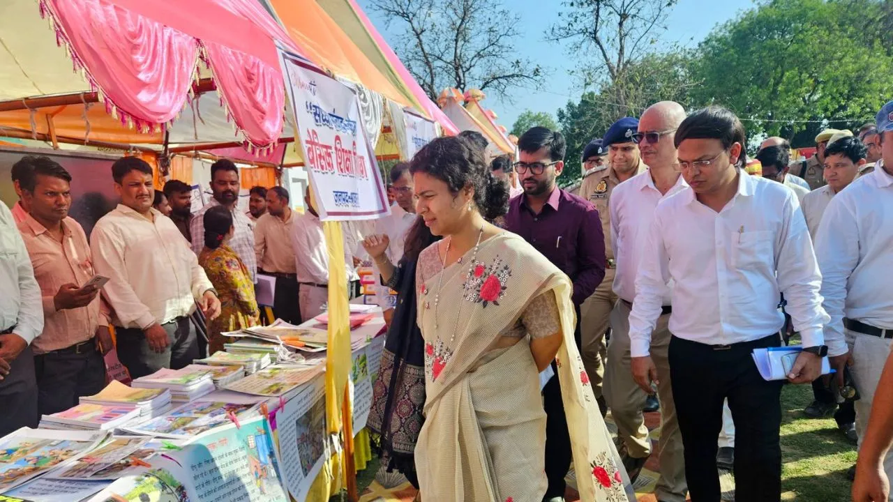 देवीपाटन मंडल ने रचा इतिहास: जनशिकायतों के निस्तारण में यूपी में पाया पहला स्थान, आयुक्त ने अधिकारियों को दी बधाई