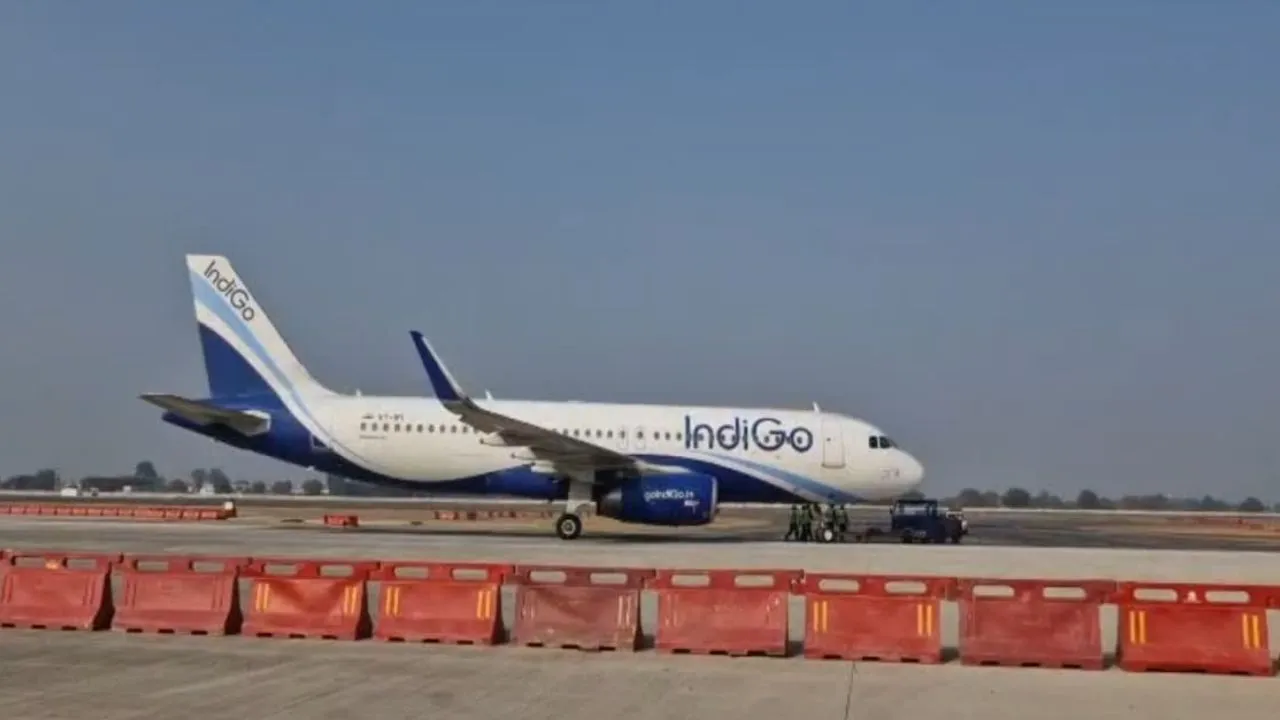 Noida International Airport : जेवर से 15 जून से उड़ेगी कमर्शियल फ्लाइट, इंडिगो भरेगी पहली उड़ान