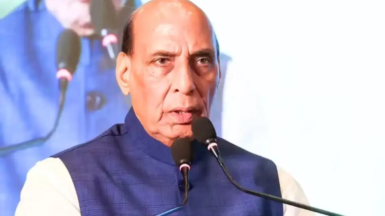 Rajnath Singh Visit: वियतनाम-दक्षिण कोरिया यात्रा पर रक्षामंत्री राजनाथ सिंह, सैन्य सहयोग मजबूत करने पर रहेगा जोर 