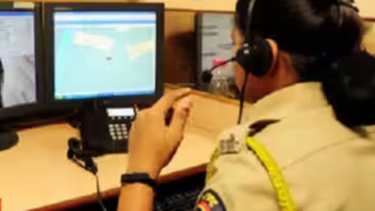यूपी पुलिस का रेडियो नेटवर्क होगा हाईटेक, सभी थानों की सीसीटीवी मॉनिटरिंग के लिए बनेगा सेंट्रल डैशबोर्ड  
