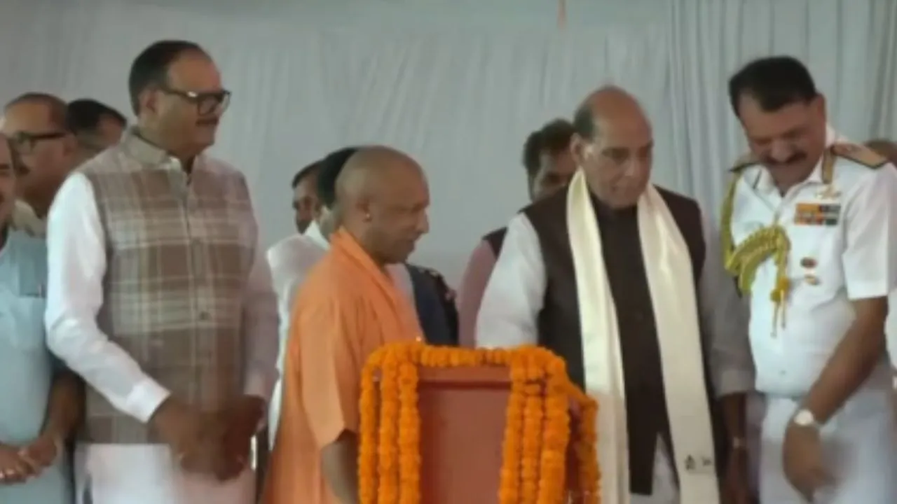 Inauguration of &lsquo;Naval Gallantry Park&rsquo; in Lucknow 