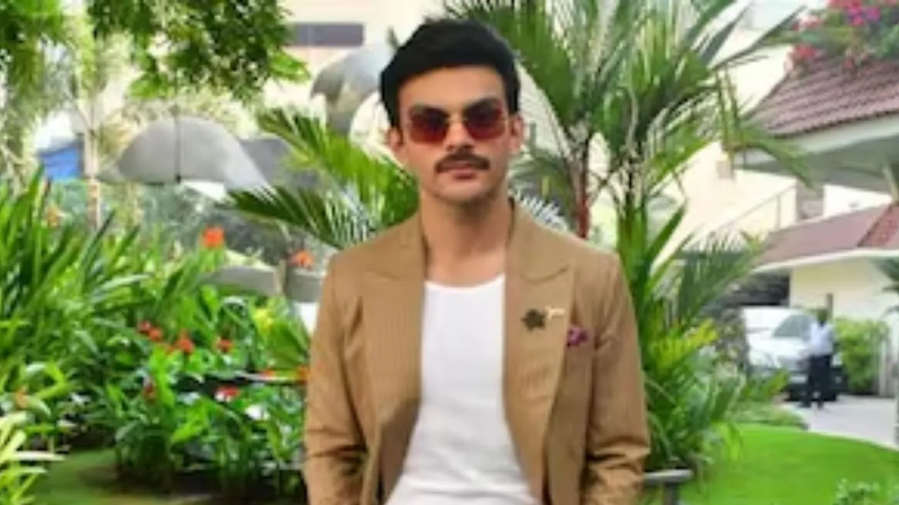  Veer Pahariya Next Film: एक्शन-थ्रिलर 'बेनाम' में वीर पहाड़िया की एंट्री, निभाएंगे लीड रोल, महेश भट्ट बने प्रेजेंटर 