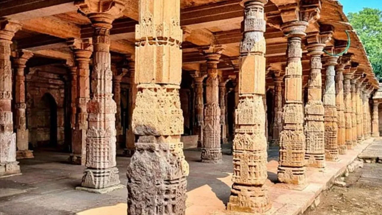 Dhar Bhojshala Dispute : भोजशाला मामले में HC के फैसले को चुनौती देगा मुस्लिम पर्सनल लॉ बोर्ड, ASI के पुराने रुख का दिया हवाला