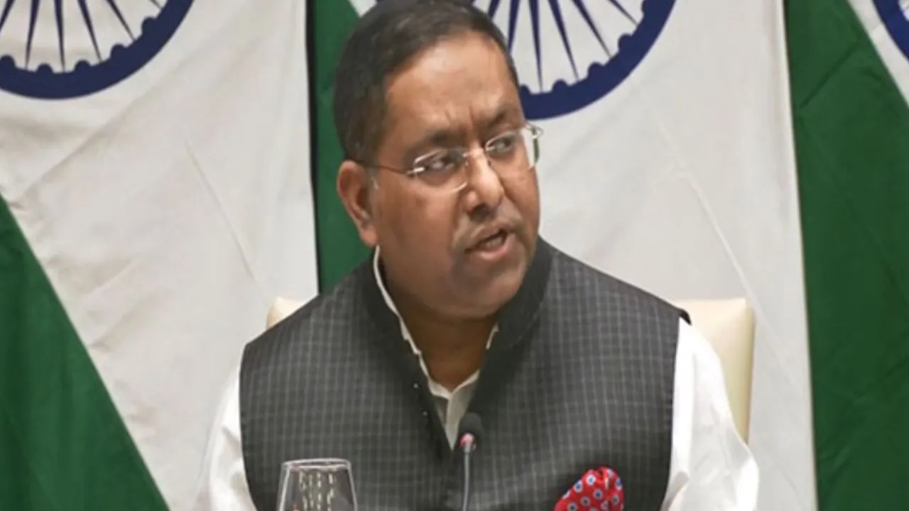 पश्चिम एशिया तनाव के बावजूद भारतीय जहाजों की आवाजाही जारी, विदेश मंत्रालय ने दिया ताजा अपडेट