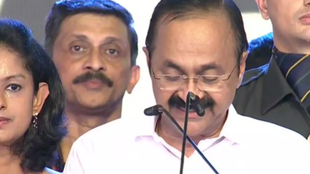 Kerala CM VD Satheesan: केरल के मुख्यमंत्री के रूप में वी डी सतीशन ने ली शपथ, 20 सदस्यीय मंत्रिमंडल ने भी ग्रहण किया पदभार  