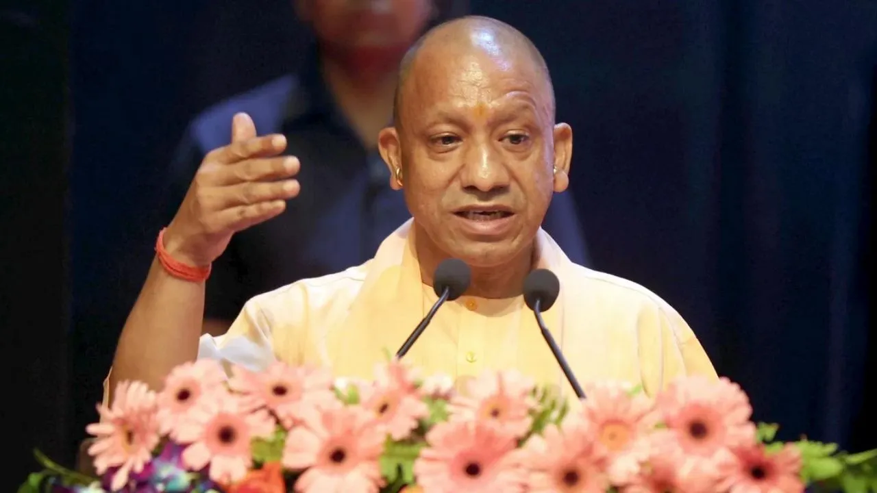 योगी सरकार की पारदर्शी भर्ती से खिले चयनित अभ्यर्थियों के चेहरे, पारदर्शिता और समयबद्धता से बढ़ा युवाओं का विश्वास