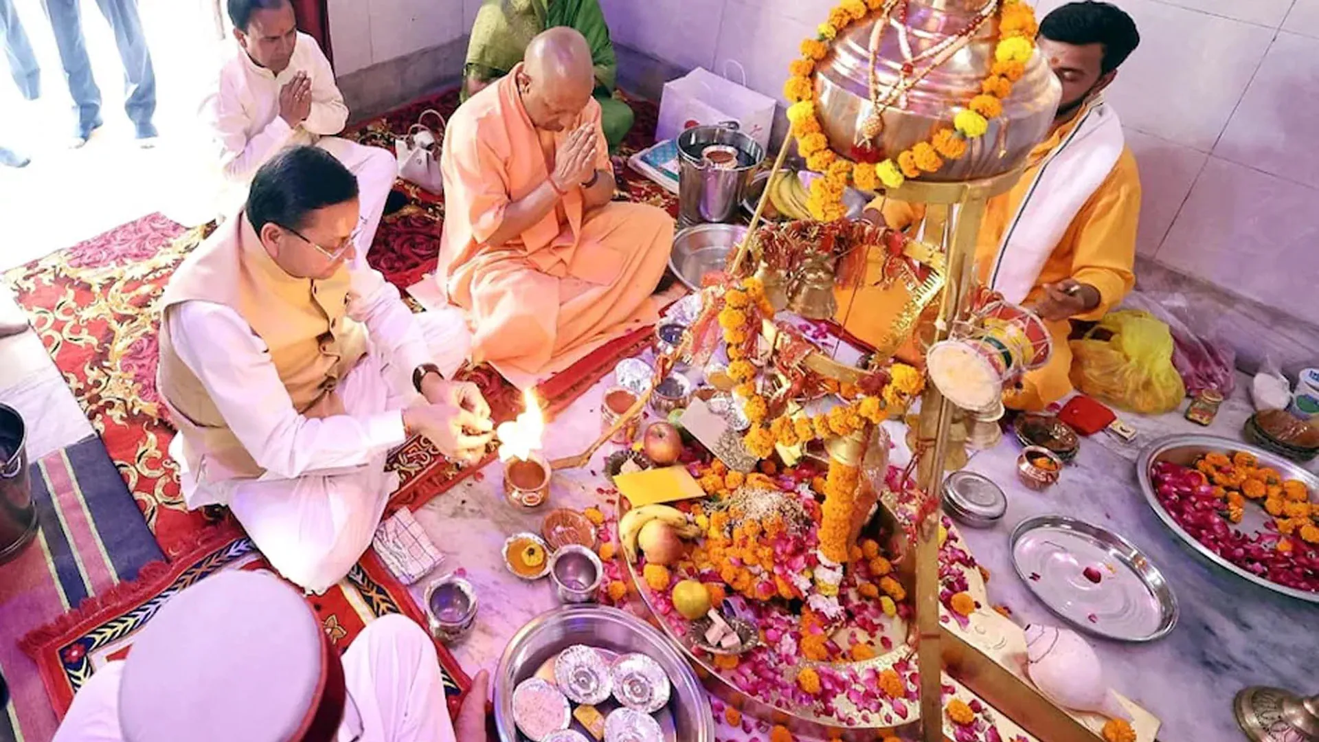 Uttrakhand:यूपी सीएम योगी आदित्यनाथ की हुंकार, कहा-सनातन धर्म सुरक्षित तो हम सब सुरक्षित 