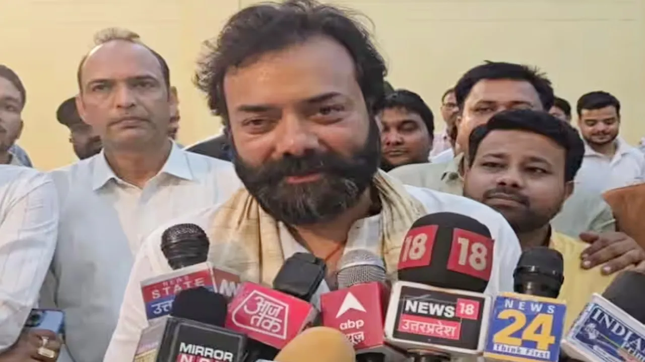 Mahoba News : विधायक के निर्देश पर 24 घंटे में खुलेंगे सील कोचिंग सेंटर, सुरक्षा मानकों के लिए मिला एक माह का समय