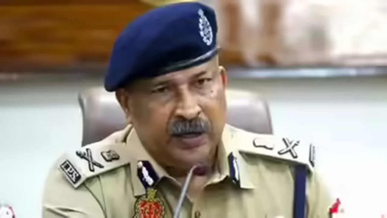 UP News : DGP ने गिनाईं विगत एक वर्ष की उपलब्धियां, कहा- जीरो टॉलरेंस नीति से अपराध में आई कमी