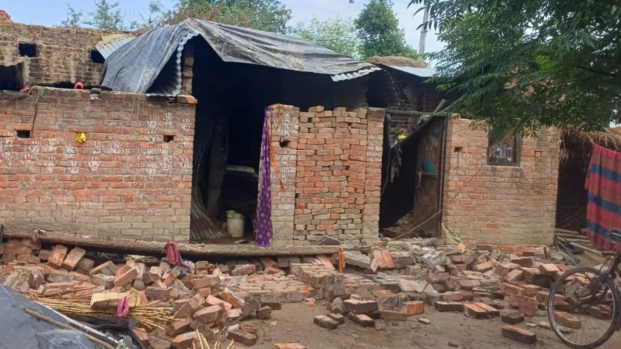 Barabanki News : उमस से बिलबिलाए लोगों को सुकून दे गई आंधी- बारिश, लेकिन मेंथा फसल पर संकट