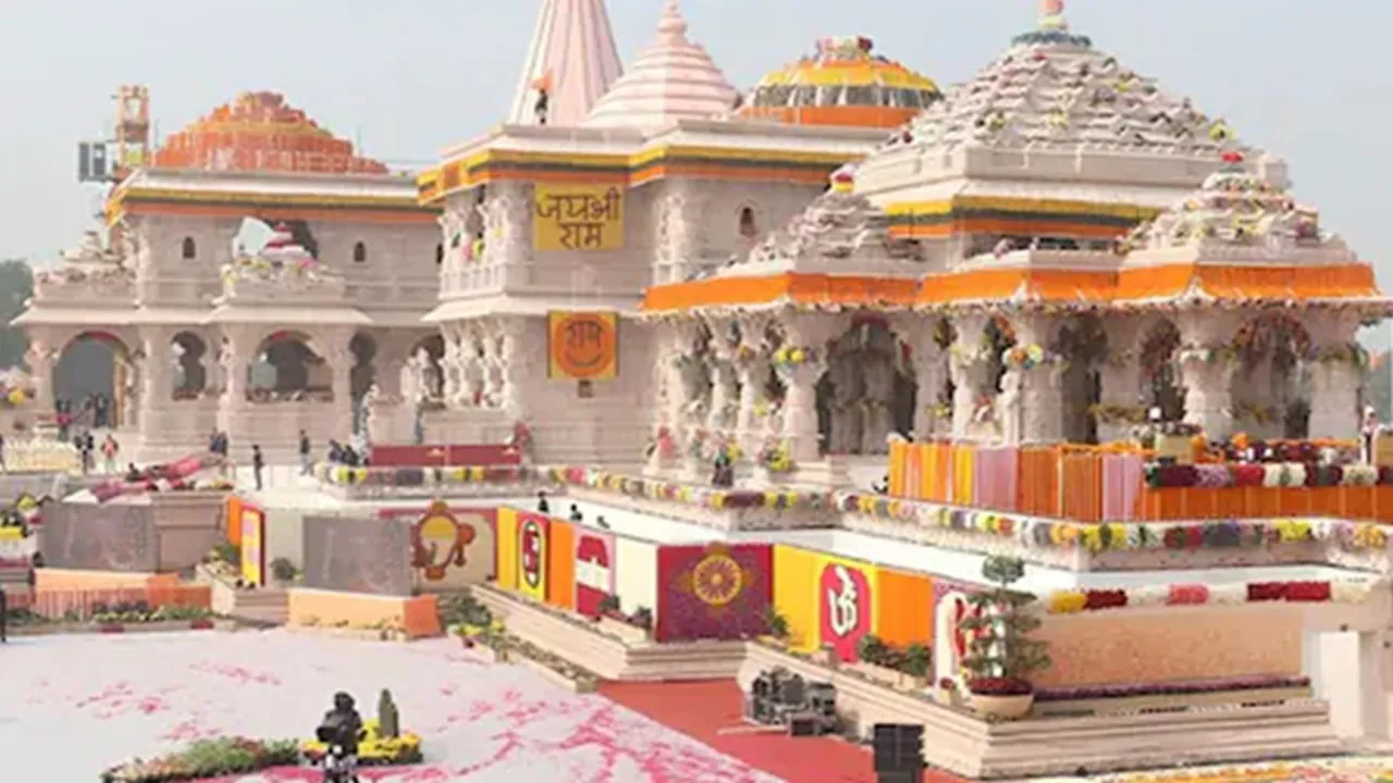 Ram Mandir Donation Controversy:टैक्सी ड्राइवर को कहां से मिला कुबेर का खजाना! बन गया कई होटलों लग्जरी गाड़ियों का मालिक