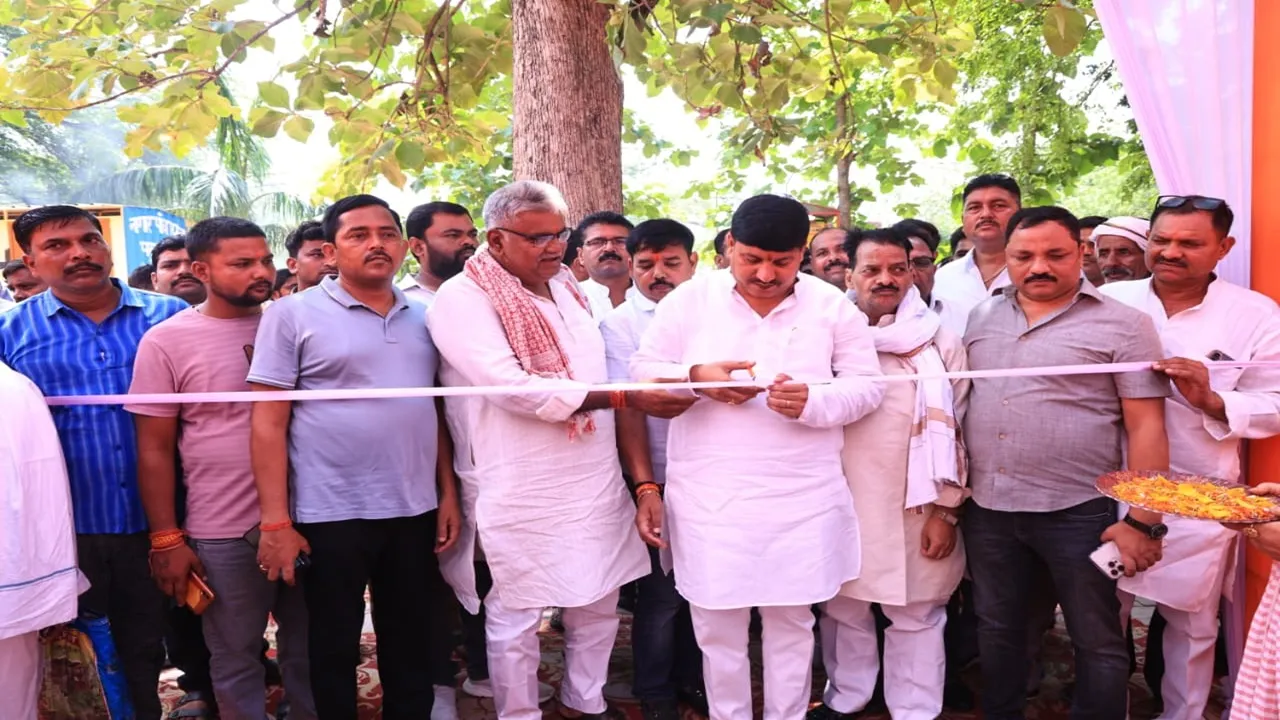 Gonda News : जनकल्याण शिविर का विधायक ने किया शुभारंभ, कहा- सरकारी योजनाओं को अंतिम व्यक्ति तक पहुंचाने का प्रयास