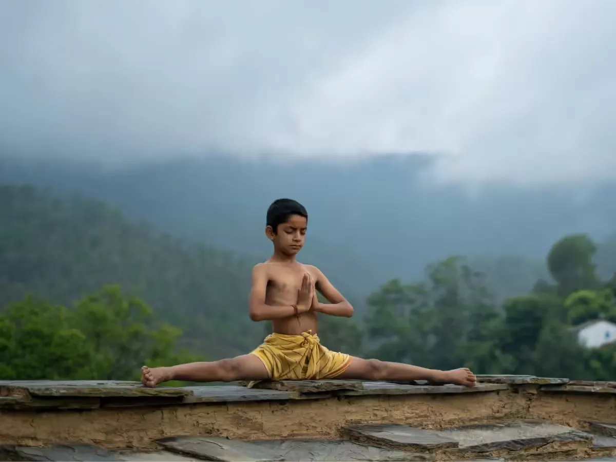 बच्चे की सहजता और योग की अवस्था में साम्यता