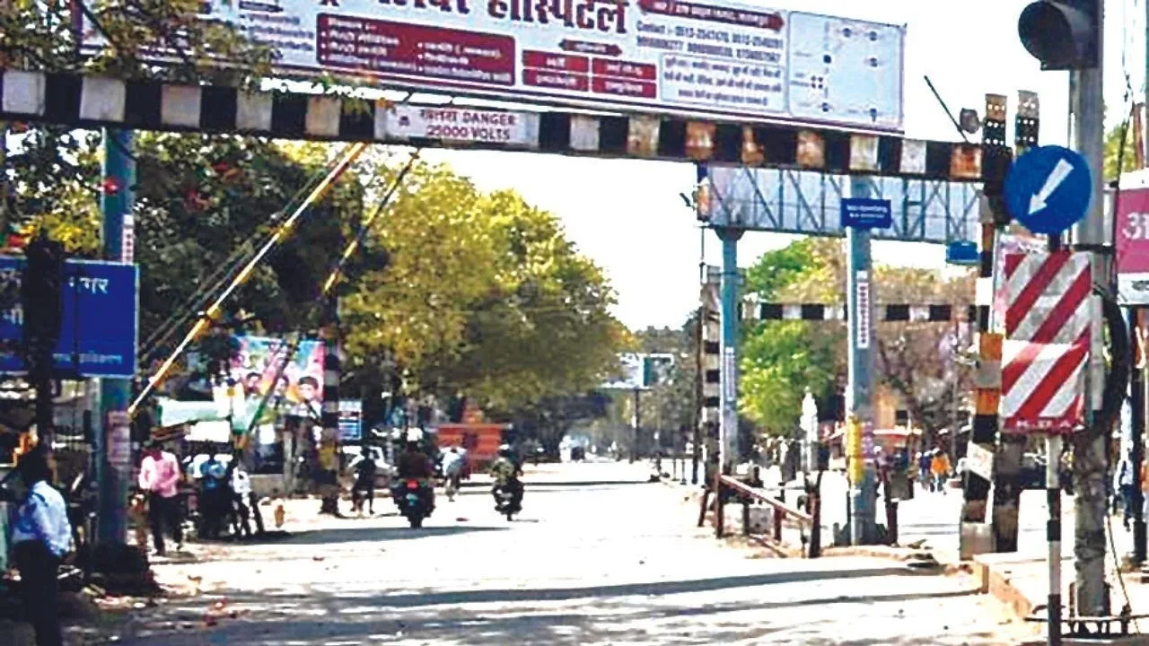 Kanpur News : जरीब चौकी पुल निर्माण की बाधा दूर, 15 से हटेगी ट्रंक सीवर लाइन