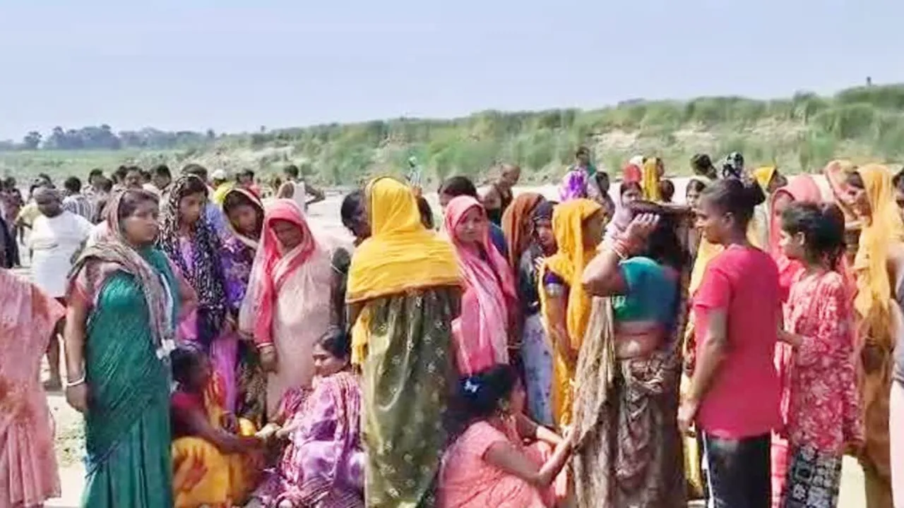 बिहार के मुंगेर में बड़ा हादसा : स्नान के दौरान 4 सगी बहनों समेत 5 बच्चियां गंगा में डूबीं, एक का शव बरामद, अन्य की तलाश जारी