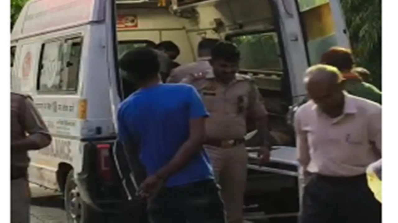 Lucknow News : रनीपारा पुलिया पर भीषण सड़क हादसा, वाहन से टक्कर के बाद बाइक सवार घायल