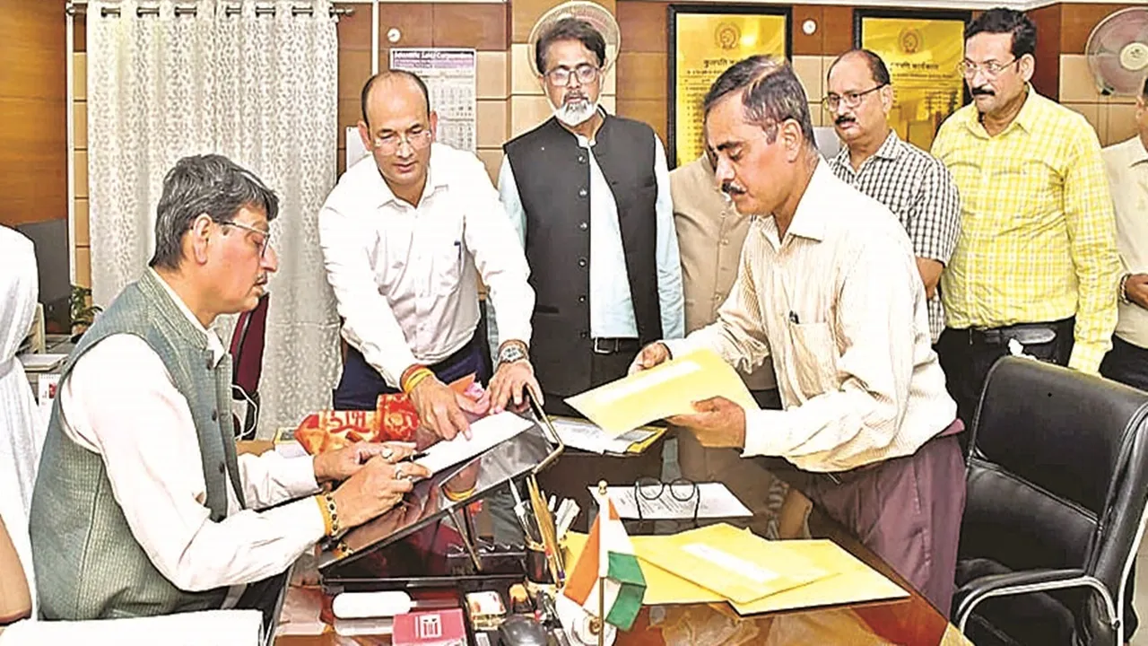 Ayodhya News : कृषि विश्वविद्यालय के कुलपति ने संभाला पदभार, कहा- कृषि विज्ञान केंद्रों को मजबूत करने की जरूरत