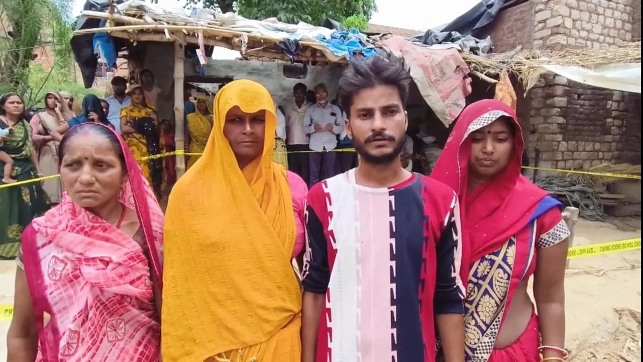 Chitrakoot News: सेमरदहा में सोते समय बुजुर्ग की कुल्हाड़ी से काटकर हत्या, खून से लथपथ शव देखा  सन्न रह गए परिजन