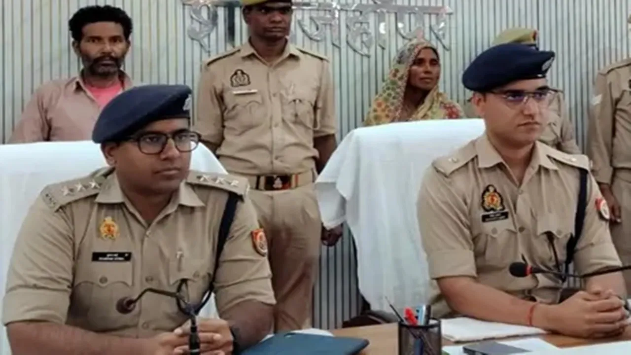 Shahjahanpur News : पति की हत्या कर शव दफनाया, पत्नी और प्रेमी गिरफ्तार, ओमकार हत्याकांड में पुलिस का खुलासा 