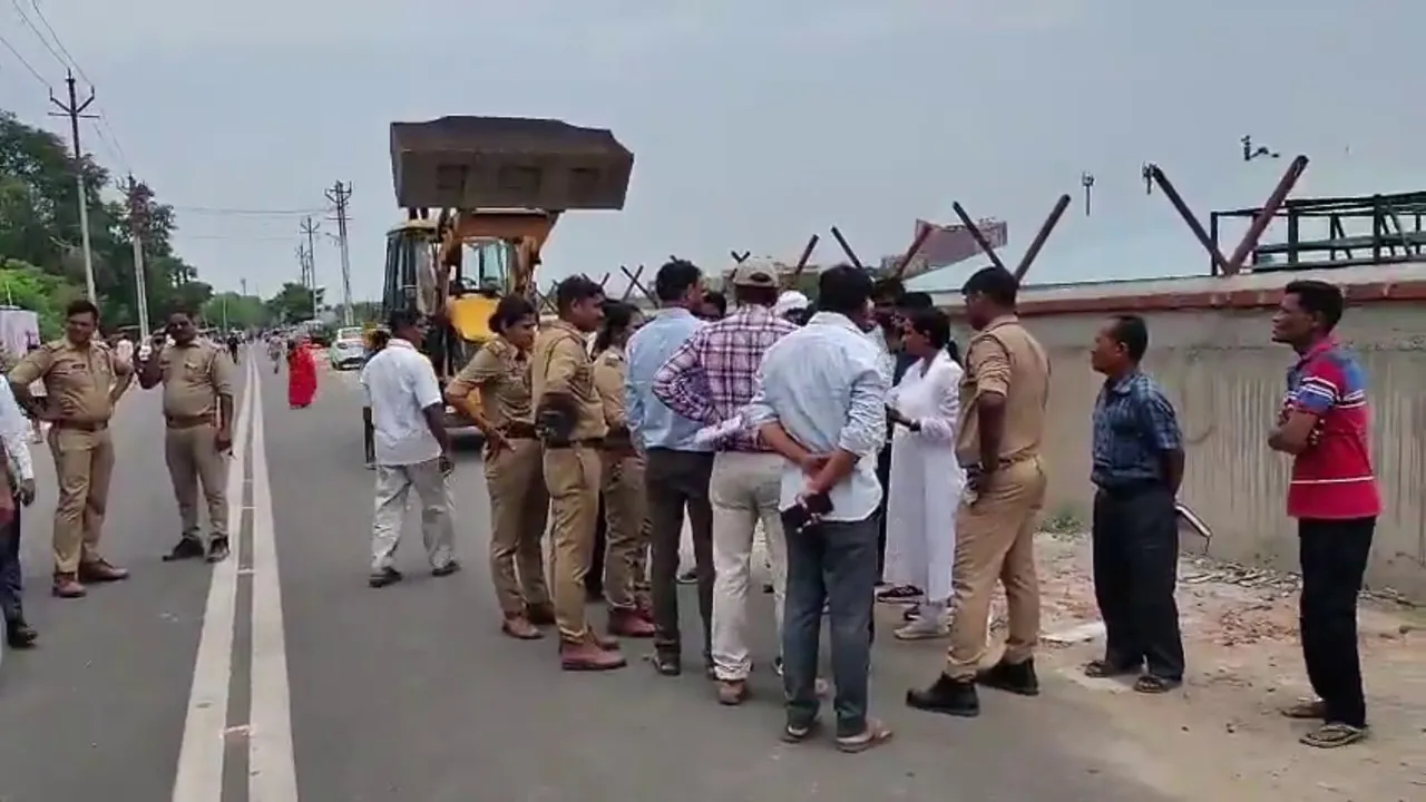 CM योगी के ड्रीम प्रोजेक्ट को सिंचाई विभाग ने बताया अवैध