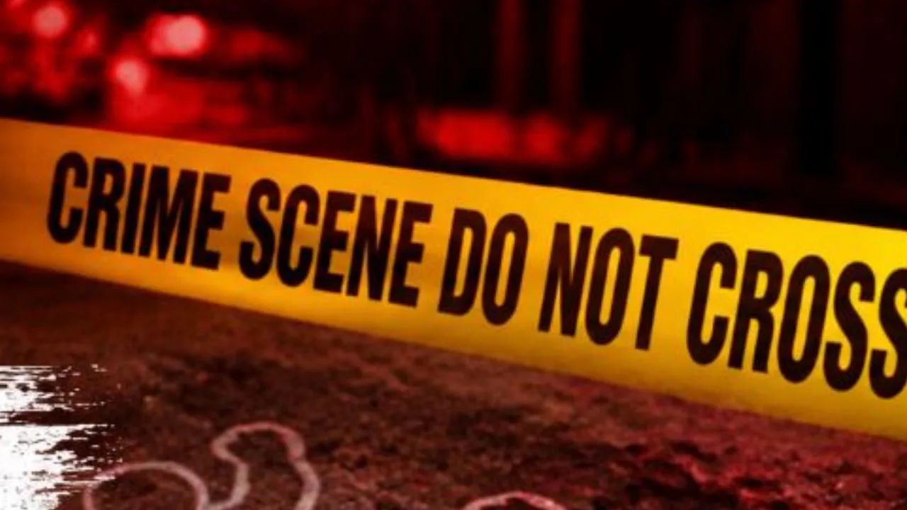 प्रयागराज में ट्रिपल मर्डर केस में पुलिस आयुक्त की बड़ी कार्रवाई, मेजा चौकी प्रभारी निलंबित