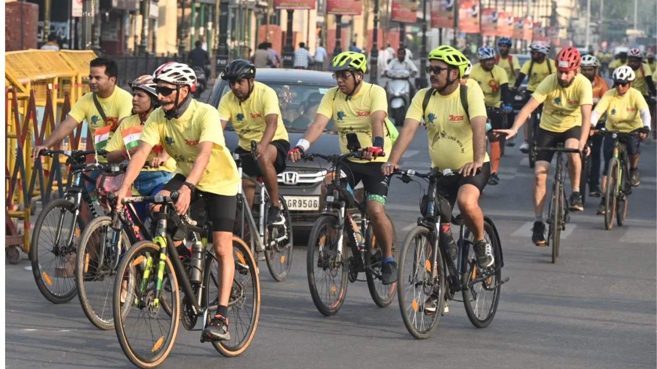 Join Cycle With Me 