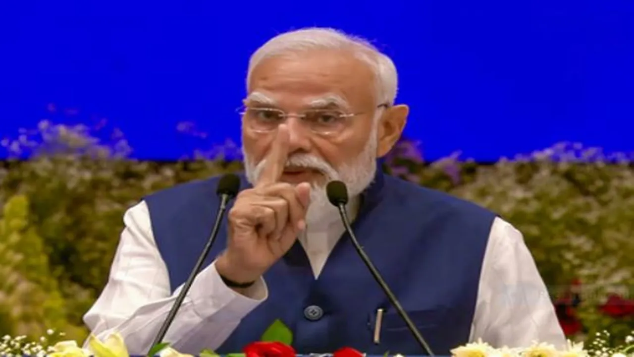 कार्यकाल के 12 साल पूरा होने पर पीएम मोदी बोले- मेरे लिए जनता-जनार्दन ही ईश्वर और सेवा कार्य ही साधना का रूप