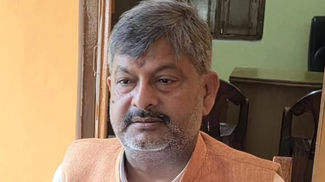 Ayodhya News: विधायक रामचंद्र यादव ने दी विकास को रफ्तार, ₹1.63 करोड़ की लागत से बनने वाली 3 सड़कों का किया शिलान्यास
