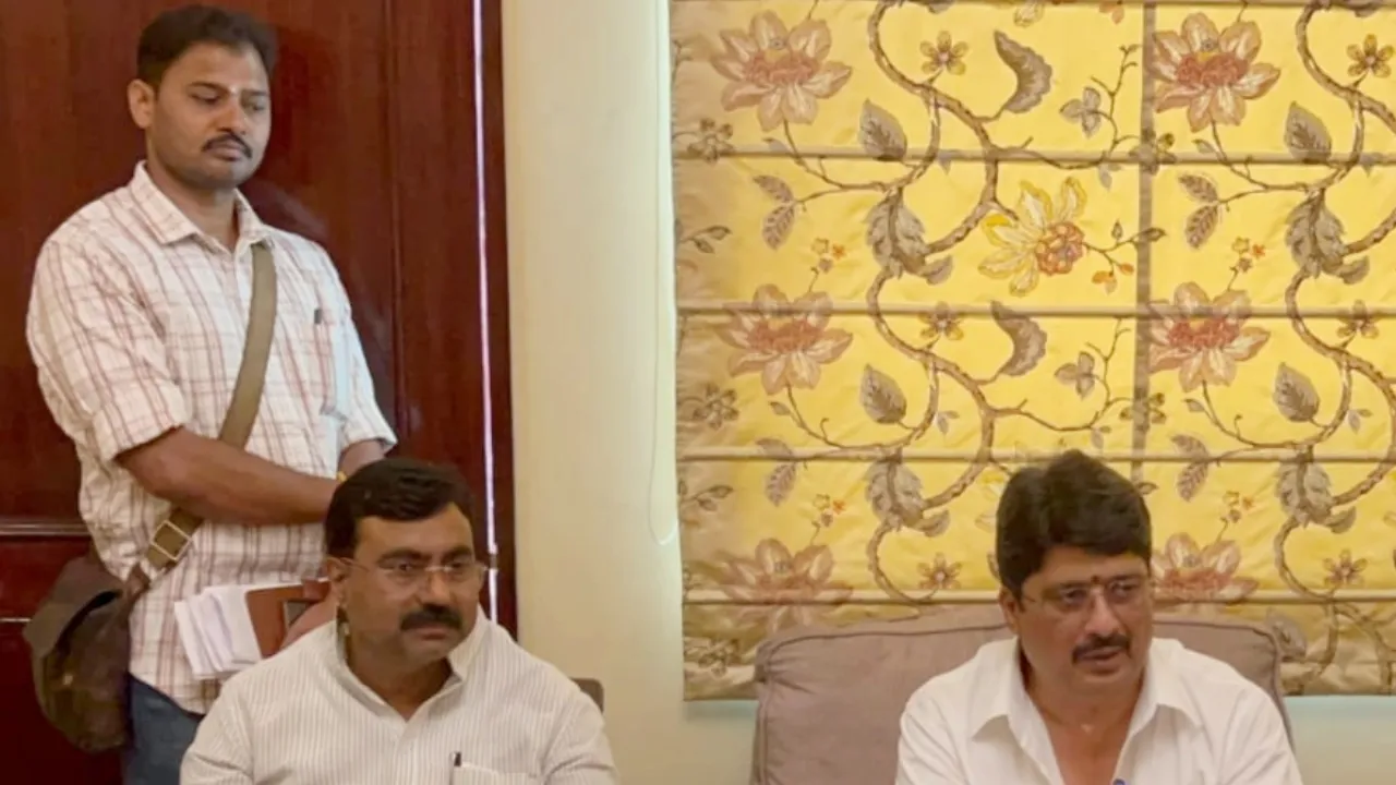 जब तक हिंदू बाहुल्य, तभी तक धर्म निरपेक्ष है भारत: राजा भइया 
