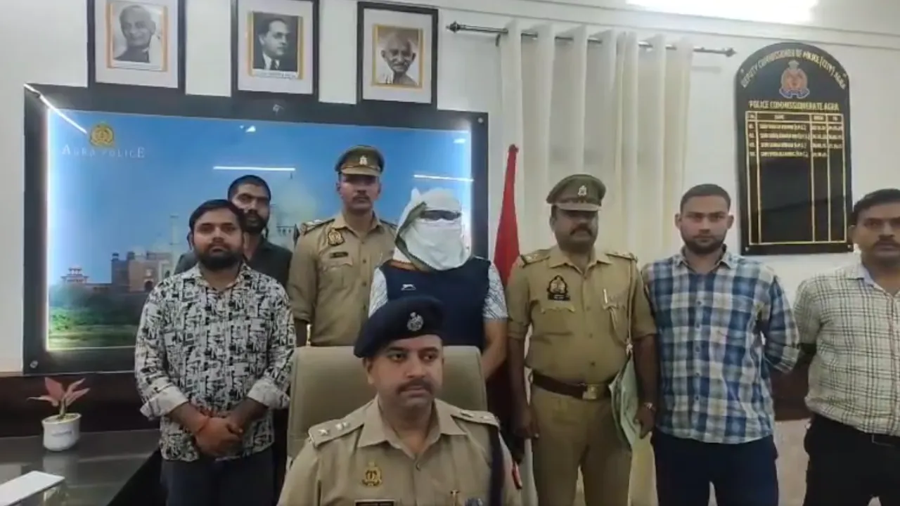 Agra Crime News: 25 साल बाद AI की मदद से पकड़ा गया 50 हजार का इनामी बदमाश, दिल्ली में कटे एक चालान ने खोला 'शूटिंग कोच' का सारा राज!