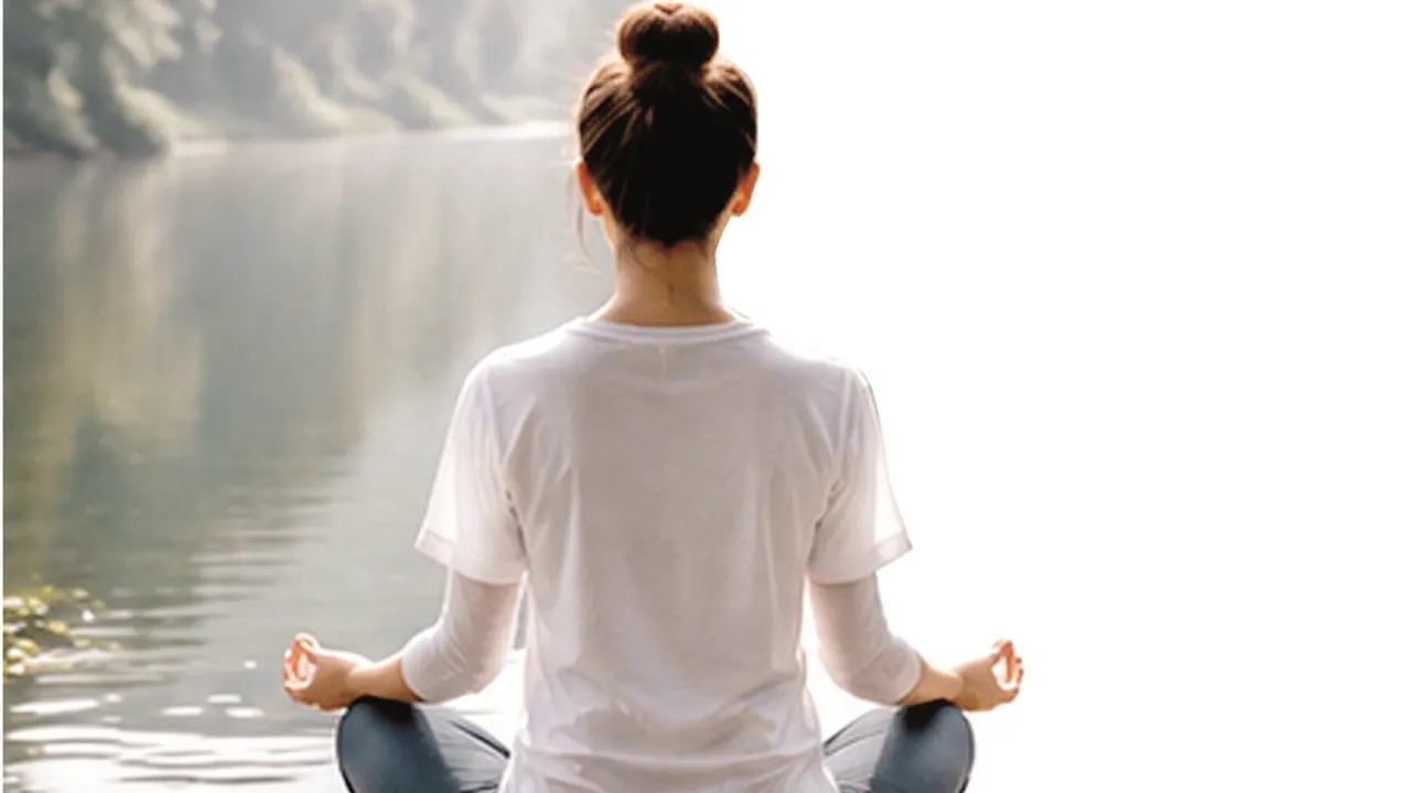 Minimalist Lifestyle: कम सामान में ज्यादा सुकून पाने और तनावमुक्त जीने की नई कला